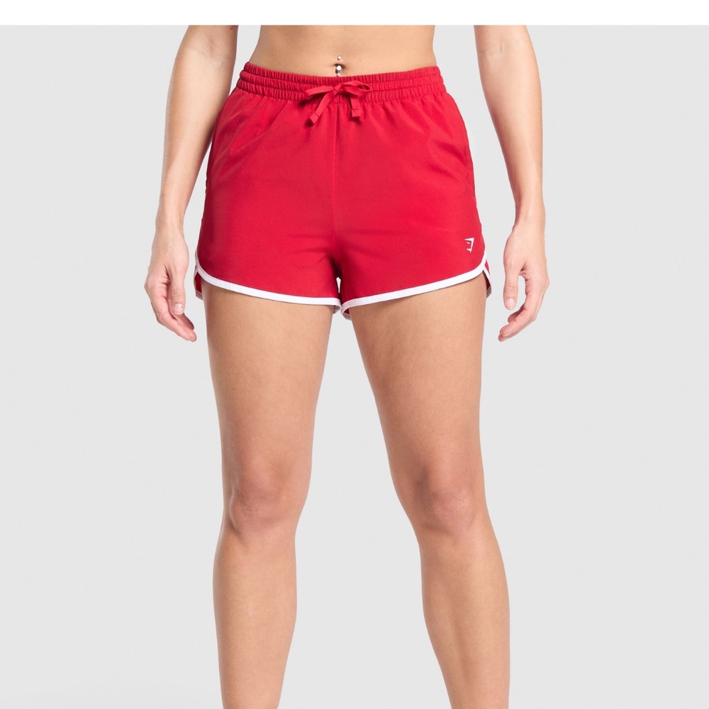 NWOT Gymshark Red Women's Training Contrast Loose Shorts 2.5” ( Size XL ) - Picture 3 of 7
